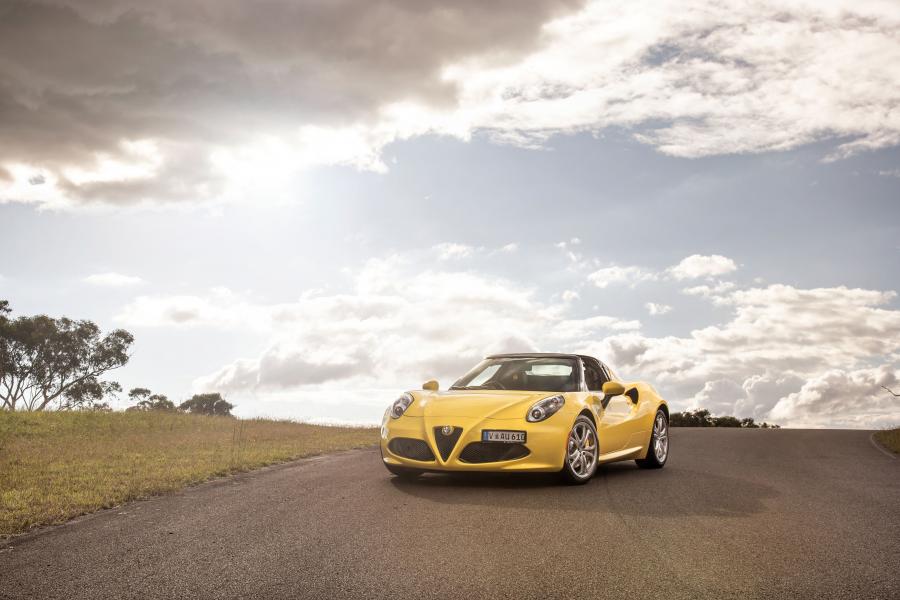  Alfa Romeo 4C Spider (960) 2015 года  (AU) (фото 16 из 40)